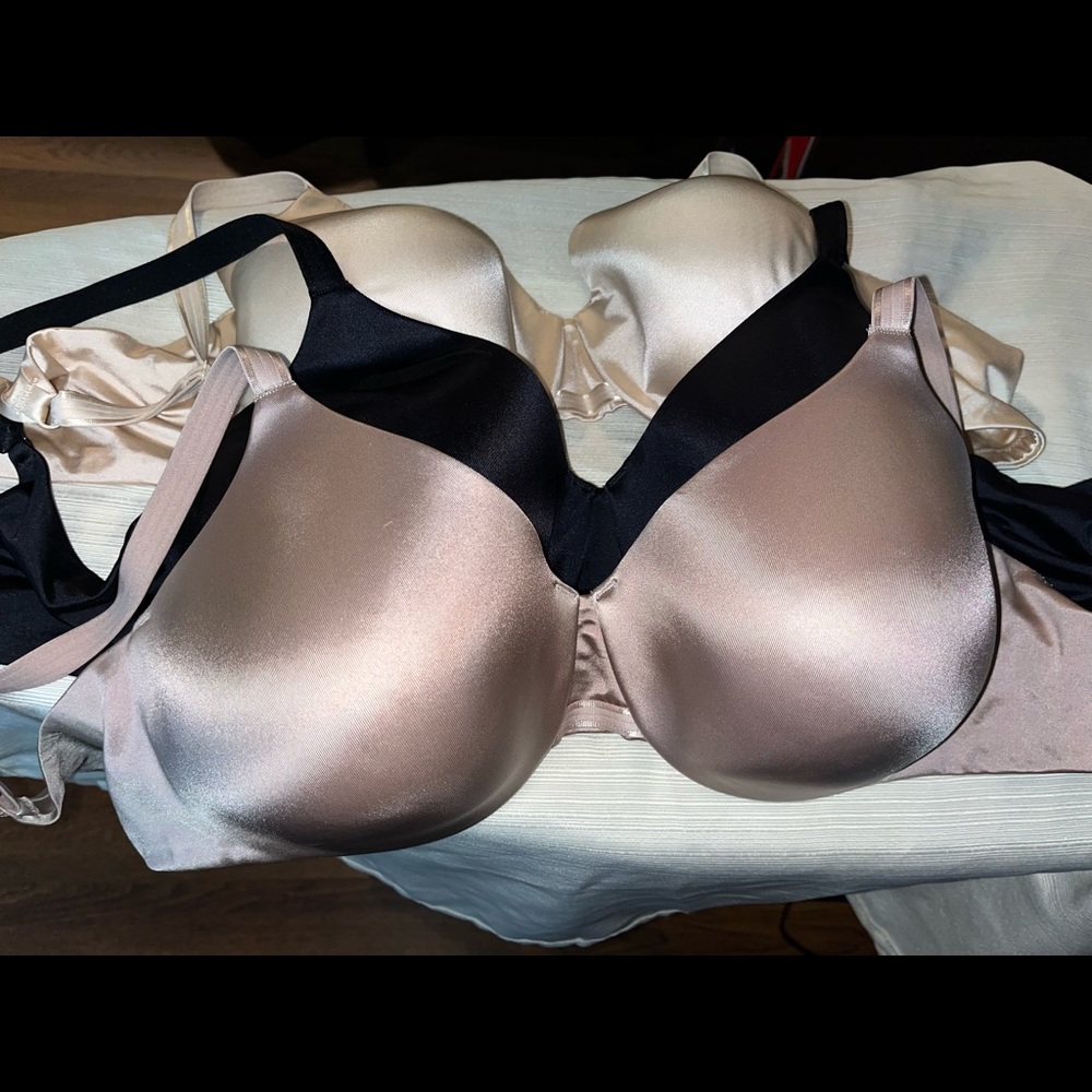 Bali Women's One Smooth U minimizer Underwire Bra 36DD